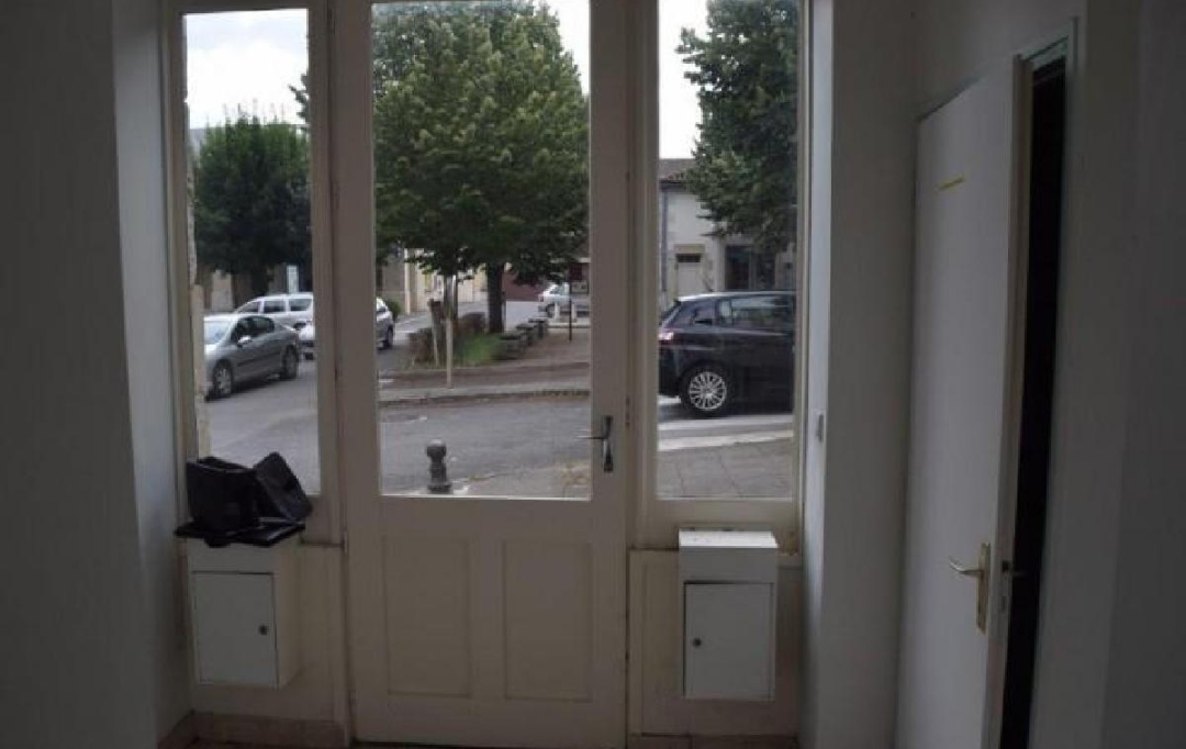 AGENCE TIC RUFFEC : Maison / Villa | RUFFEC (16700) | 88 m2 | 53 000 € 