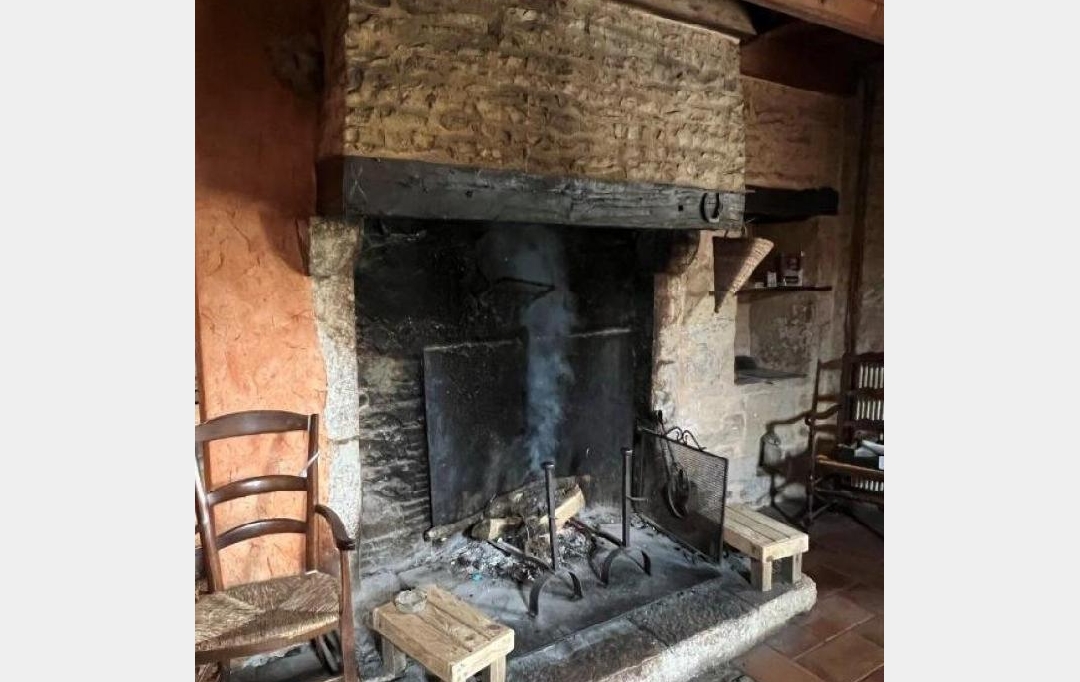 AGENCE TIC RUFFEC : Maison / Villa | NANTEUIL-EN-VALLEE (16700) | 180 m2 | 159 575 € 