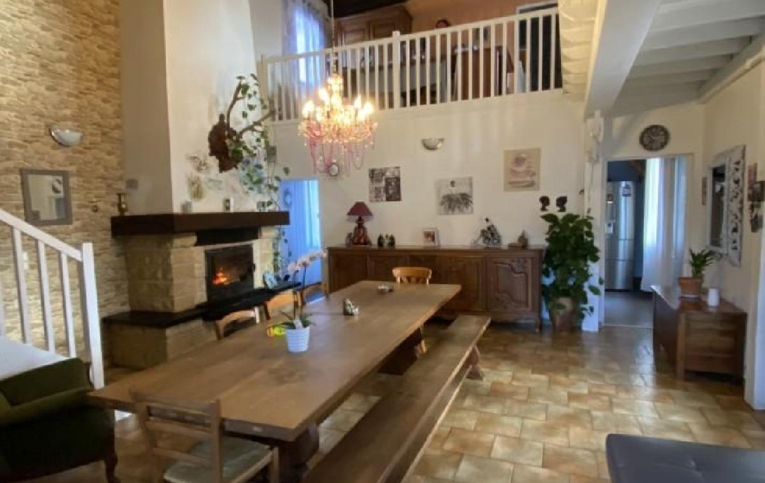 AGENCE TIC RUFFEC : Maison / Villa | NANTEUIL-EN-VALLEE (16700) | 141 m2 | 319 150 € 