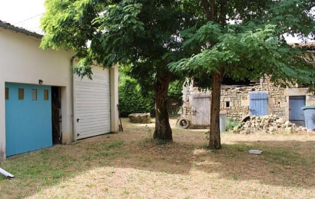 AGENCE TIC RUFFEC : Maison / Villa | VILLEFAGNAN (16240) | 158 m2 | 138 290 € 