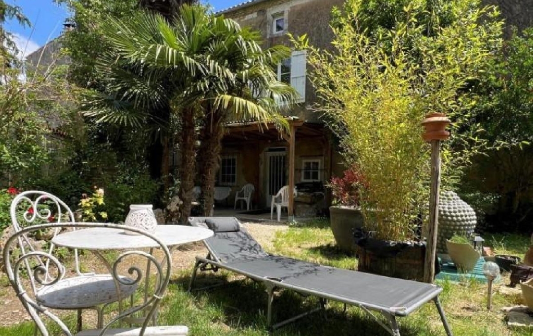AGENCE TIC RUFFEC : Maison / Villa | VILLEFAGNAN (16240) | 214 m2 | 244 680 &euro; 