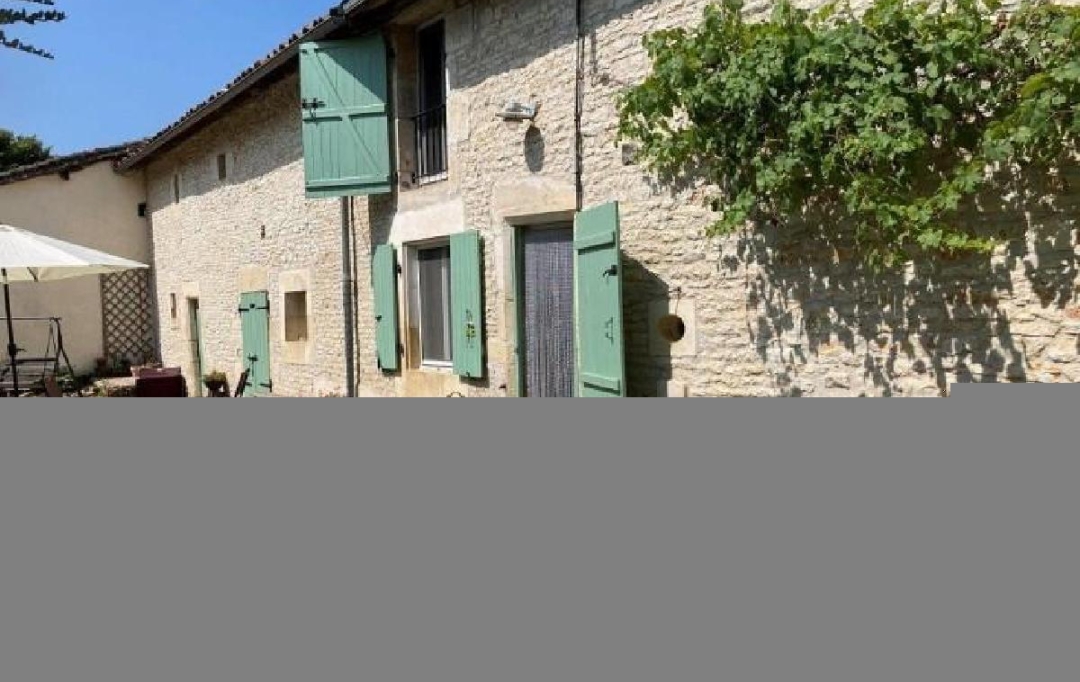 AGENCE TIC RUFFEC : Maison / Villa | CIVRAY (86400) | 202 m2 | 299 900 € 
