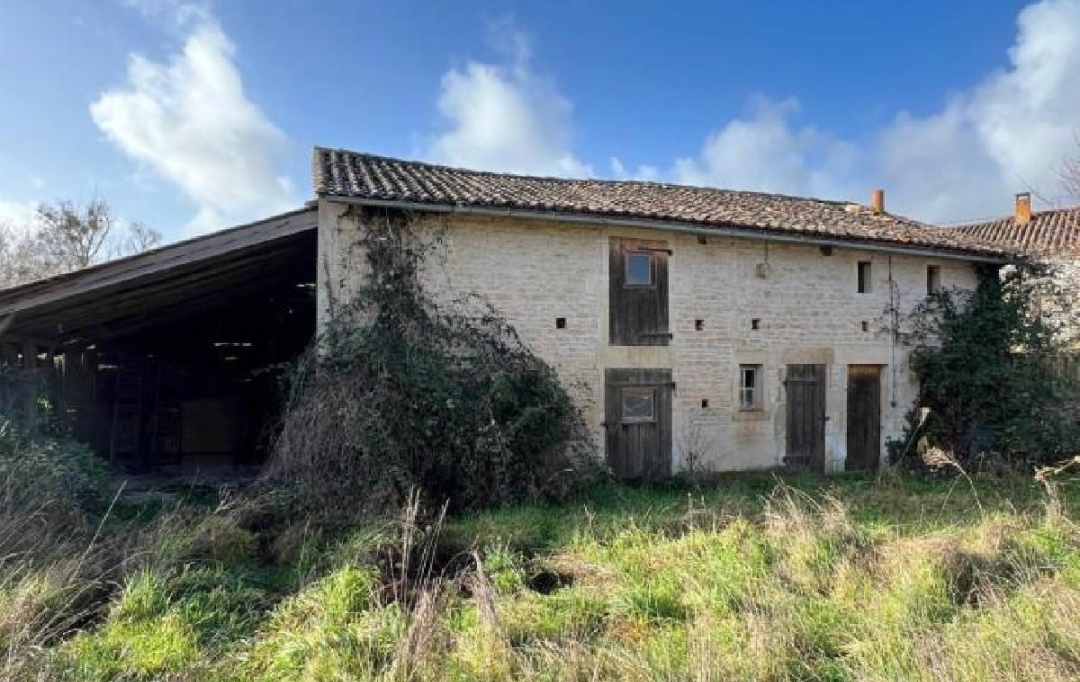 AGENCE TIC RUFFEC : Maison / Villa | SAUZE-VAUSSAIS (79190) | 103 m2 | 80 640 € 