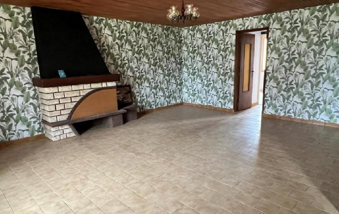 AGENCE TIC RUFFEC : Maison / Villa | VILLEFAGNAN (16240) | 113 m2 | 141 240 € 