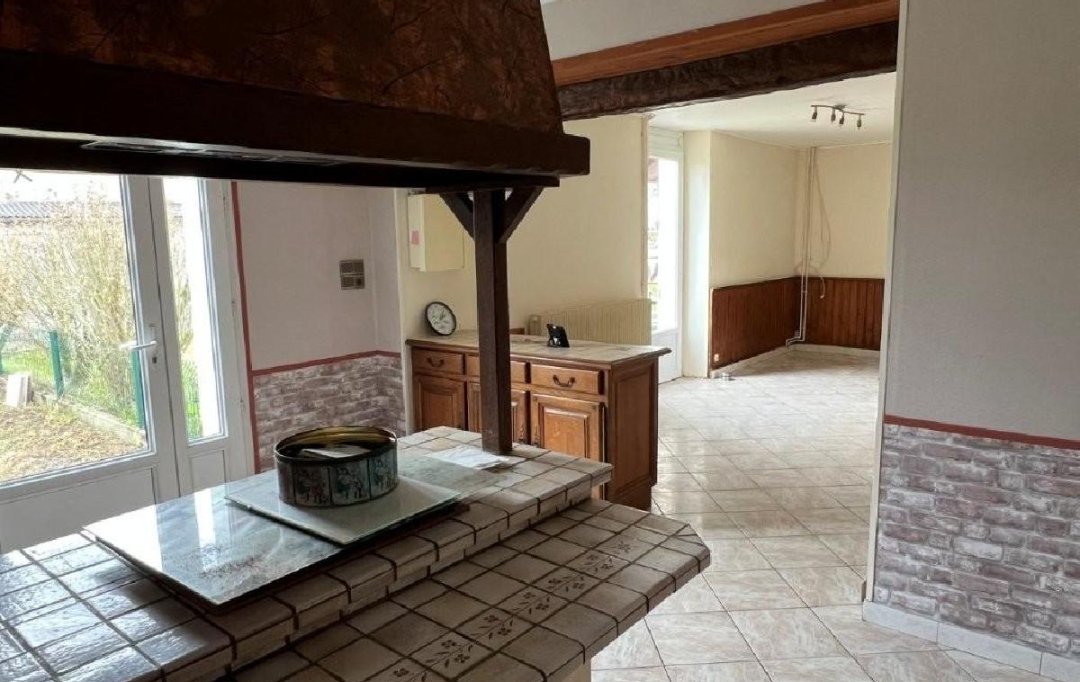 AGENCE TIC RUFFEC : Maison / Villa | VILLEFAGNAN (16240) | 113 m2 | 141 240 € 