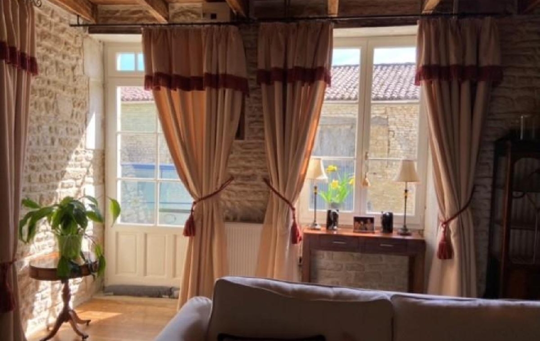 AGENCE TIC RUFFEC : Maison / Villa | AUNAC (16460) | 167 m2 | 249 000 € 