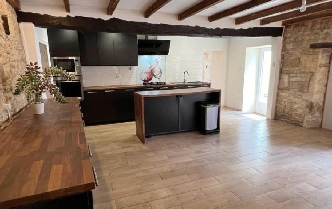 AGENCE TIC RUFFEC : House | VILLEFAGNAN (16240) | 137 m2 | 159 570 &euro; 