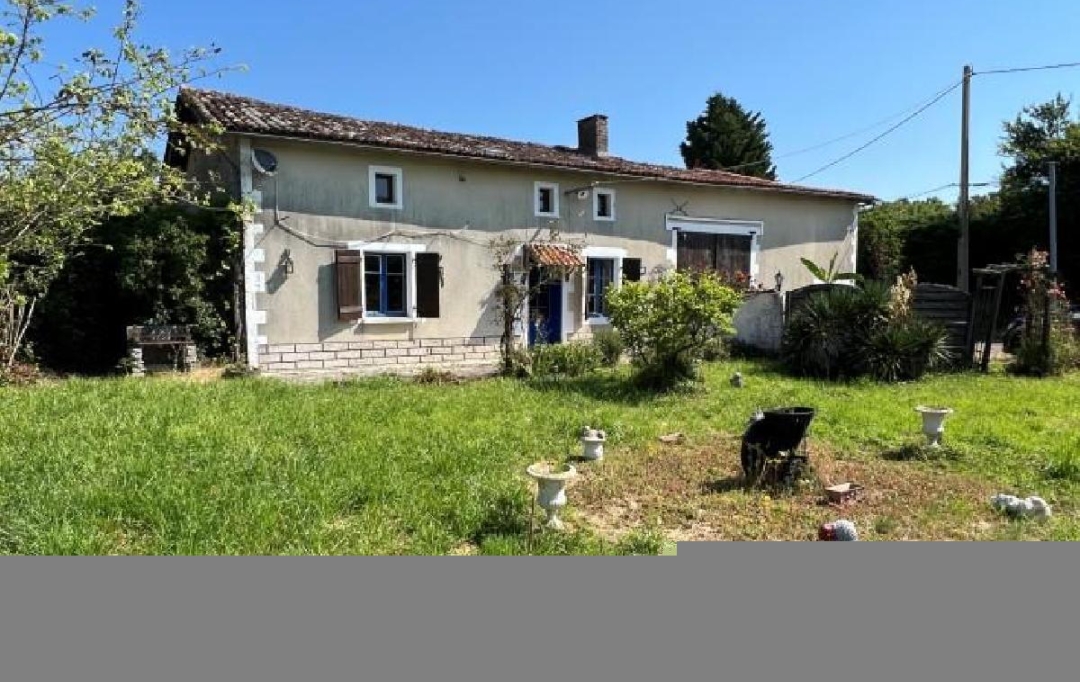 AGENCE TIC RUFFEC : Maison / Villa | CHAMPAGNE-MOUTON (16350) | 145 m2 | 129 000 € 