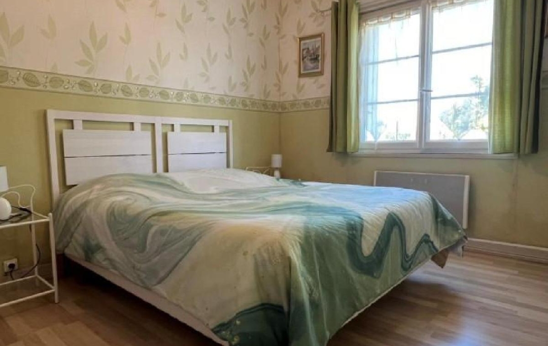 AGENCE TIC RUFFEC : Maison / Villa | RUFFEC (16700) | 147 m2 | 180 800 &euro; 