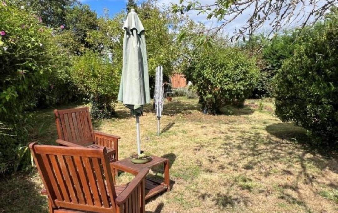 AGENCE TIC RUFFEC : Maison / Villa | CHARROUX (86250) | 96 m2 | 99 950 &euro; 