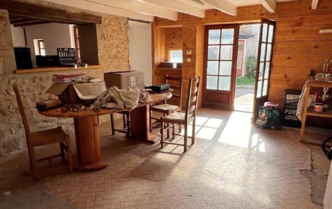 AGENCE TIC RUFFEC : Maison / Villa | VERTEUIL-SUR-CHARENTE (16510) | 120 m2 | 75 260 &euro; 