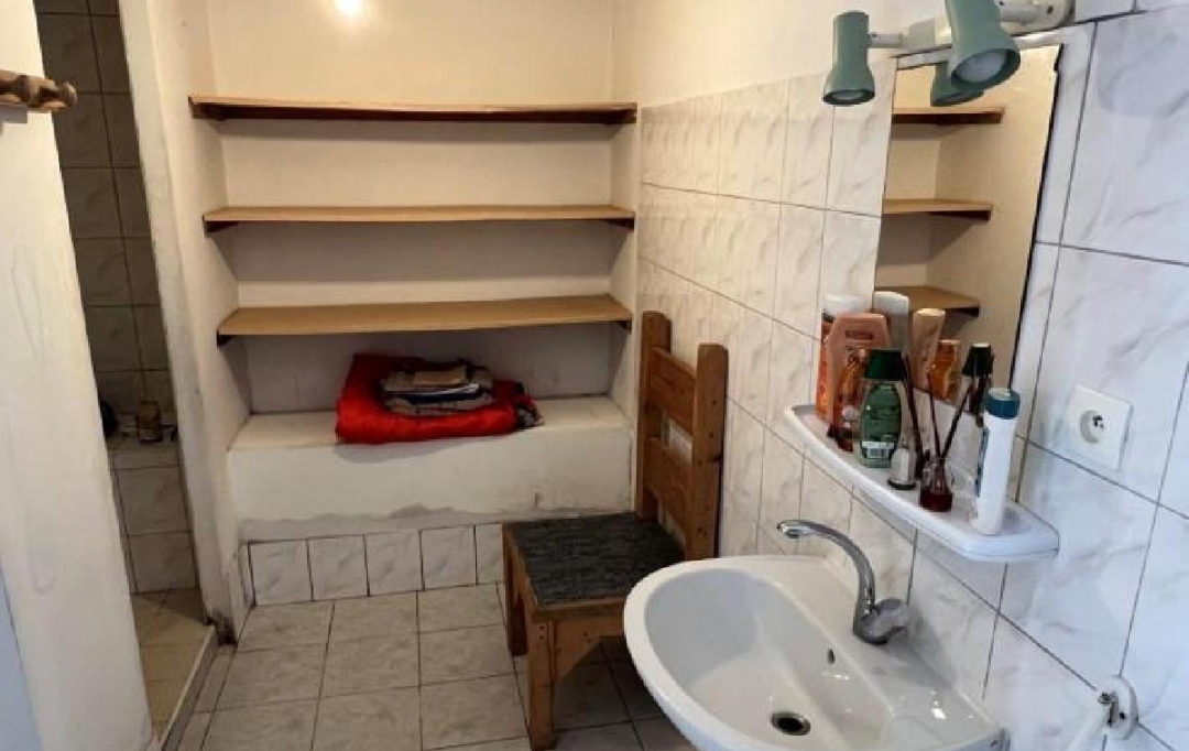 AGENCE TIC RUFFEC : Maison / Villa | VERTEUIL-SUR-CHARENTE (16510) | 120 m2 | 75 260 &euro; 