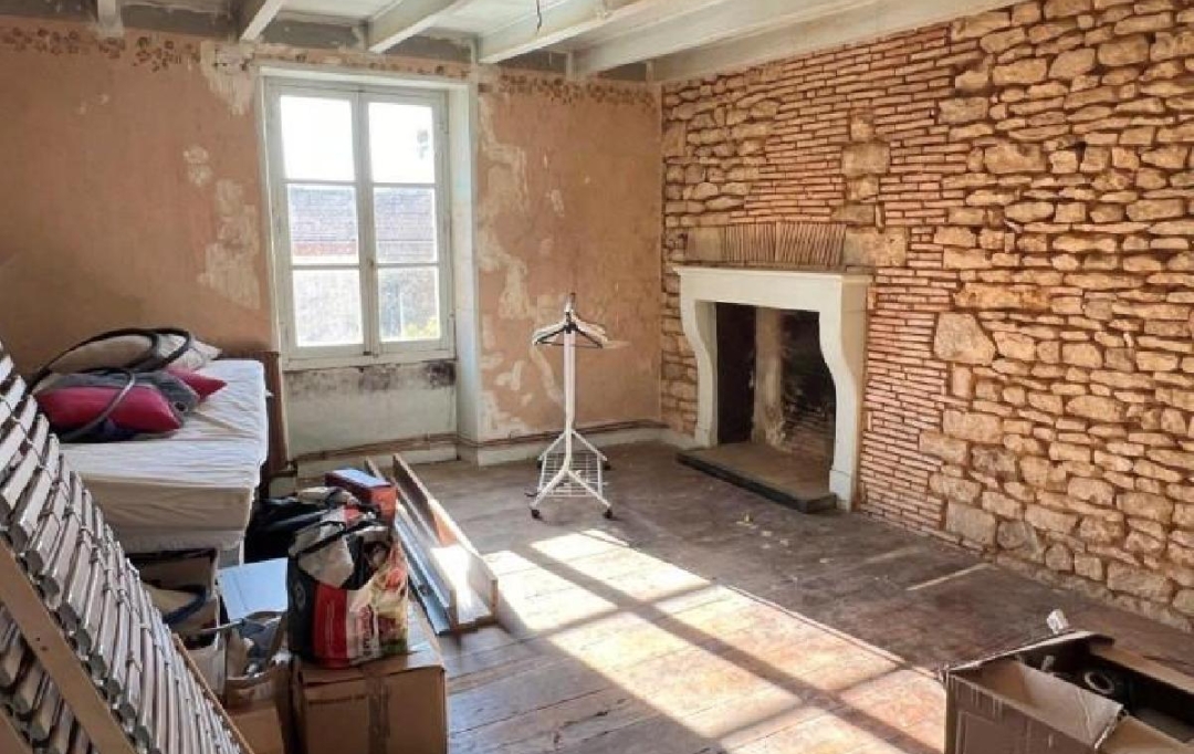 AGENCE TIC RUFFEC : Maison / Villa | VERTEUIL-SUR-CHARENTE (16510) | 120 m2 | 75 260 &euro; 
