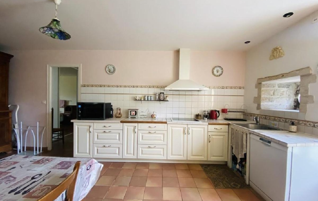 AGENCE TIC RUFFEC : Maison / Villa | CIVRAY (86400) | 150 m2 | 229 780 € 