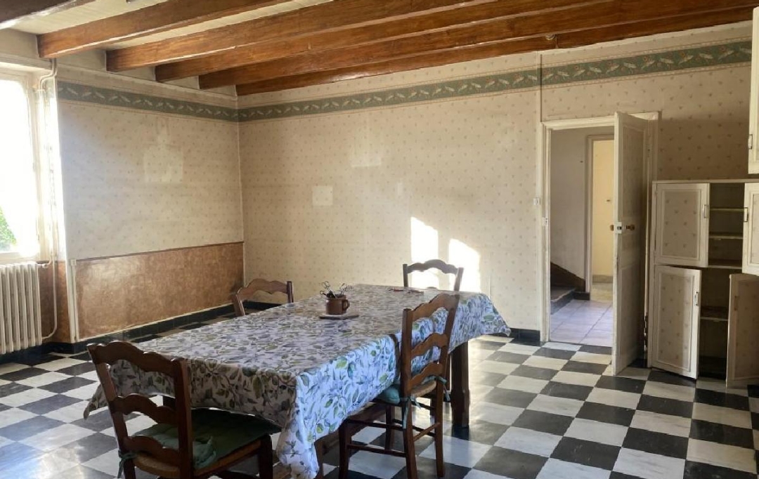 AGENCE TIC RUFFEC : Maison / Villa | NANTEUIL-EN-VALLEE (16700) | 154 m2 | 127 650 € 