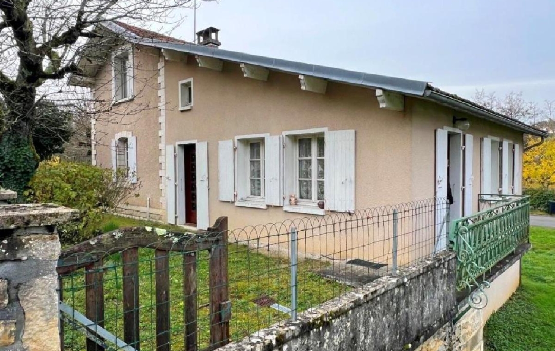 AGENCE TIC RUFFEC : Maison / Villa | NANTEUIL-EN-VALLEE (16700) | 112 m2 | 115 000 € 