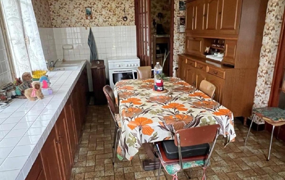 AGENCE TIC RUFFEC : Maison / Villa | NANTEUIL-EN-VALLEE (16700) | 112 m2 | 115 000 € 
