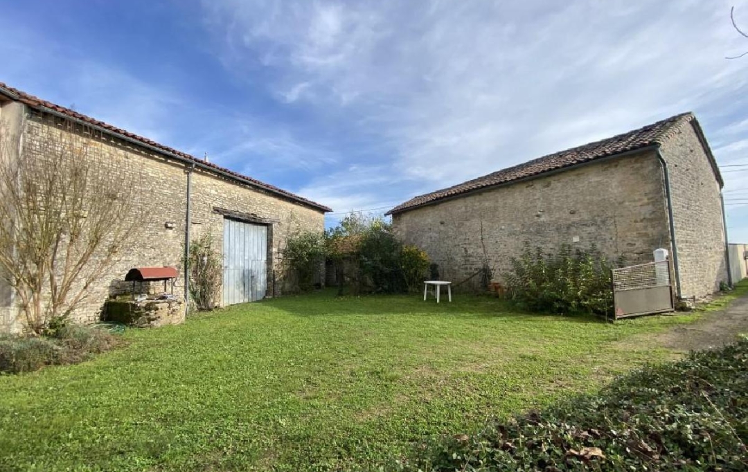 AGENCE TIC RUFFEC : Maison / Villa | SAUZE-VAUSSAIS (79190) | 120 m2 | 119 200 € 