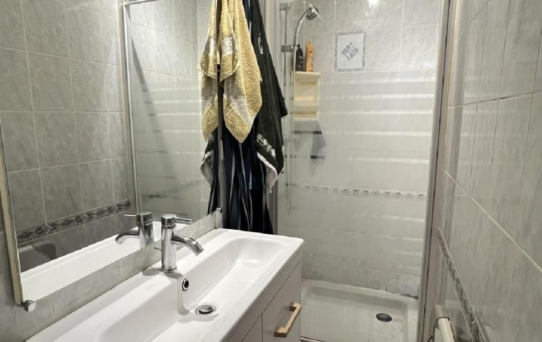 AGENCE TIC RUFFEC : Maison / Villa | VERTEUIL-SUR-CHARENTE (16510) | 75 m2 | 72 000 € 