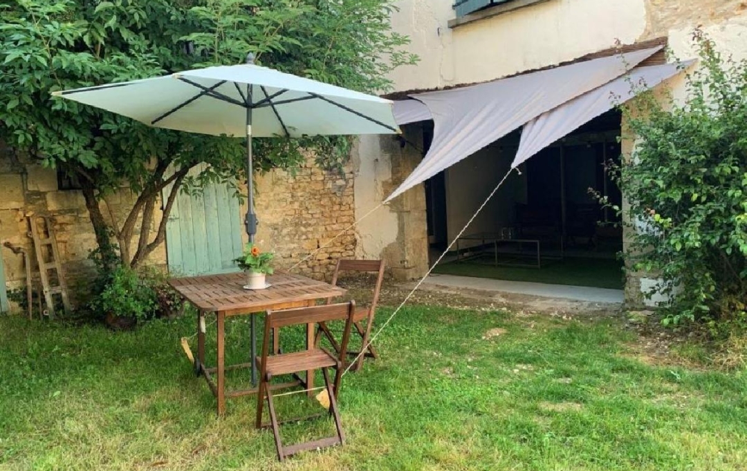 AGENCE TIC RUFFEC : Maison / Villa | CIVRAY (86400) | 201 m2 | 196 800 € 