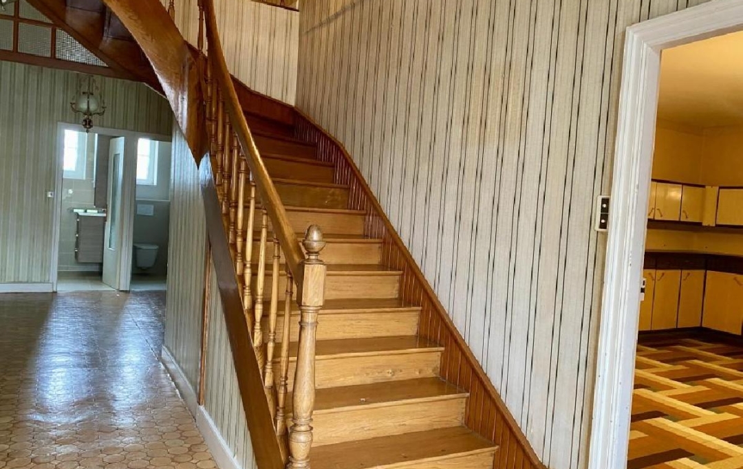 AGENCE TIC RUFFEC : Maison / Villa | VILLEFAGNAN (16240) | 210 m2 | 202 000 € 