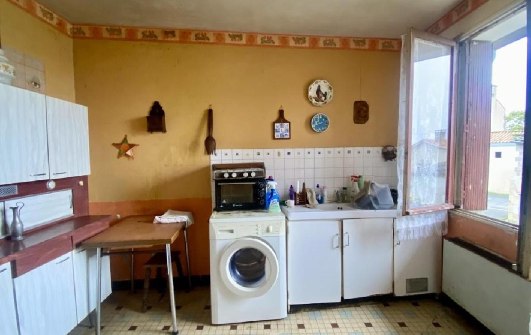 AGENCE TIC RUFFEC : Maison / Villa | AUNAC (16460) | 74 m2 | 45 000 &euro; 