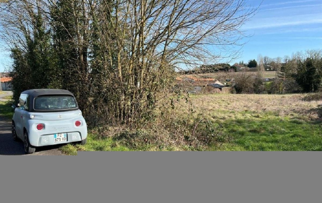 AGENCE TIC RUFFEC : House | RUFFEC (16700) | 0 m2 | 19 000 € 