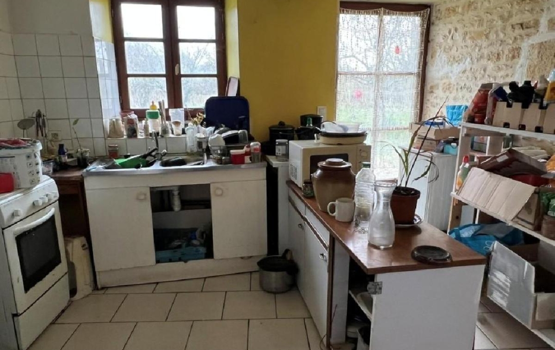 AGENCE TIC RUFFEC : Maison / Villa | RUFFEC (16700) | 103 m2 | 75 000 € 
