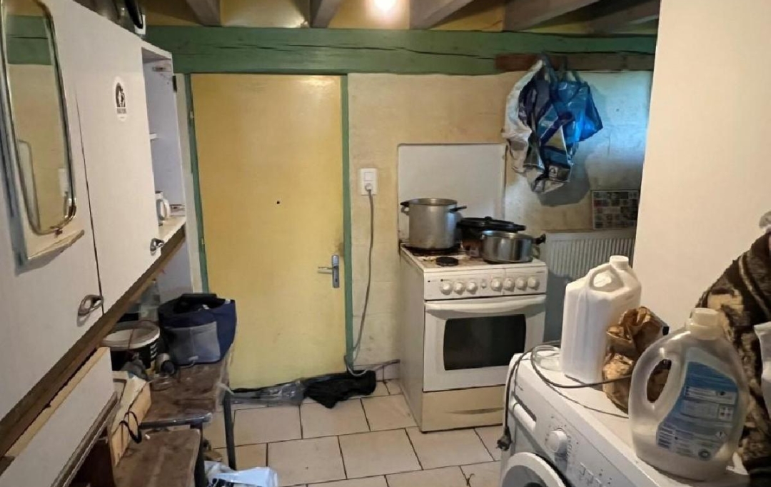 AGENCE TIC RUFFEC : Maison / Villa | RUFFEC (16700) | 103 m2 | 75 000 € 