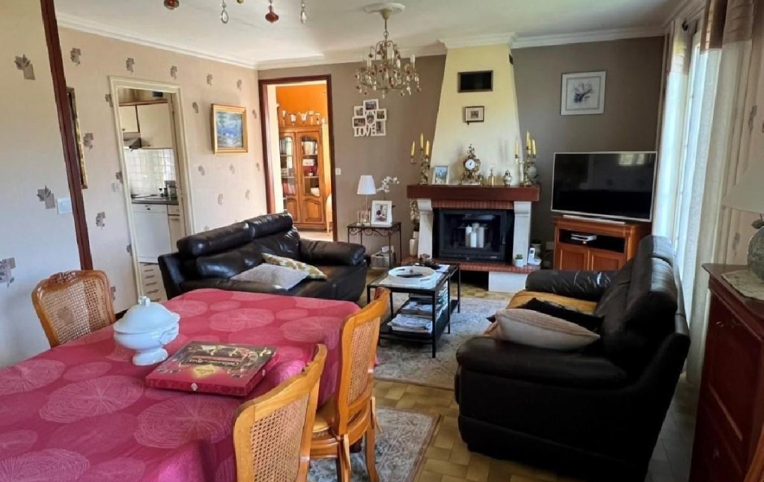 AGENCE TIC RUFFEC : Maison / Villa | CELLEFROUIN (16260) | 119 m2 | 164 850 € 