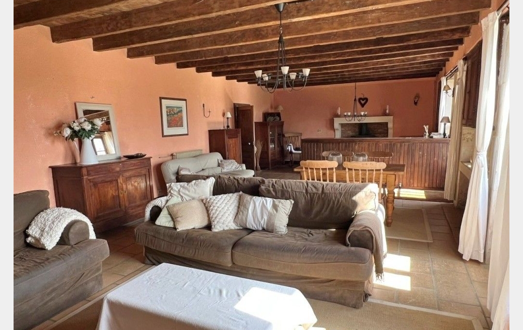 AGENCE TIC RUFFEC : Maison / Villa | CHAMPAGNE-MOUTON (16350) | 280 m2 | 336 800 € 