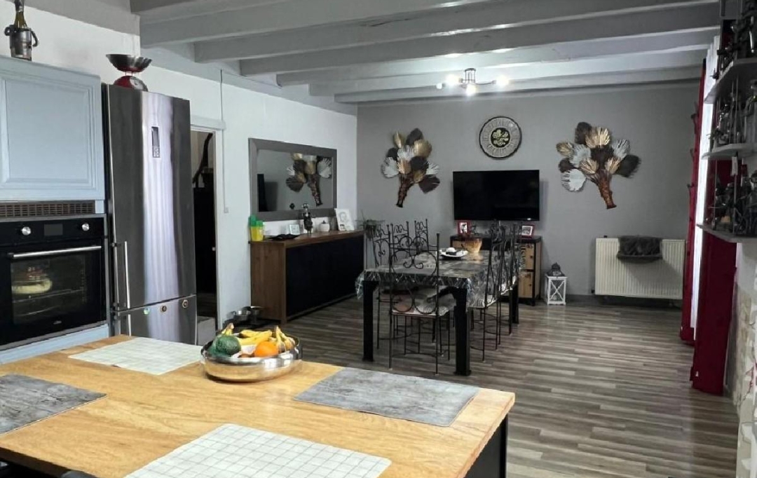 AGENCE TIC RUFFEC : Maison / Villa | RUFFEC (16700) | 100 m2 | 80 645 &euro; 