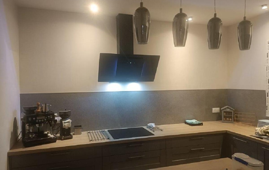 AGENCE TIC RUFFEC : Maison / Villa | CIVRAY (86400) | 113 m2 | 185 000 € 