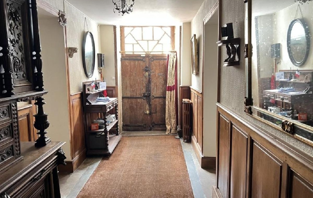 AGENCE TIC RUFFEC : Maison / Villa | CIVRAY (86400) | 310 m2 | 249 950 € 
