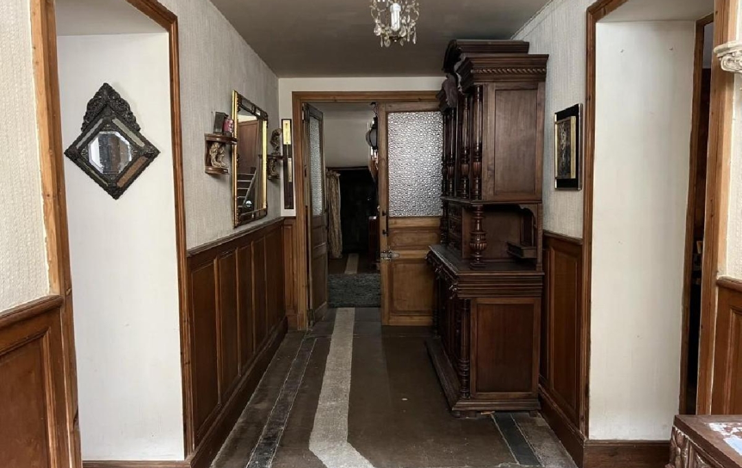 AGENCE TIC RUFFEC : Maison / Villa | CIVRAY (86400) | 310 m2 | 249 950 € 