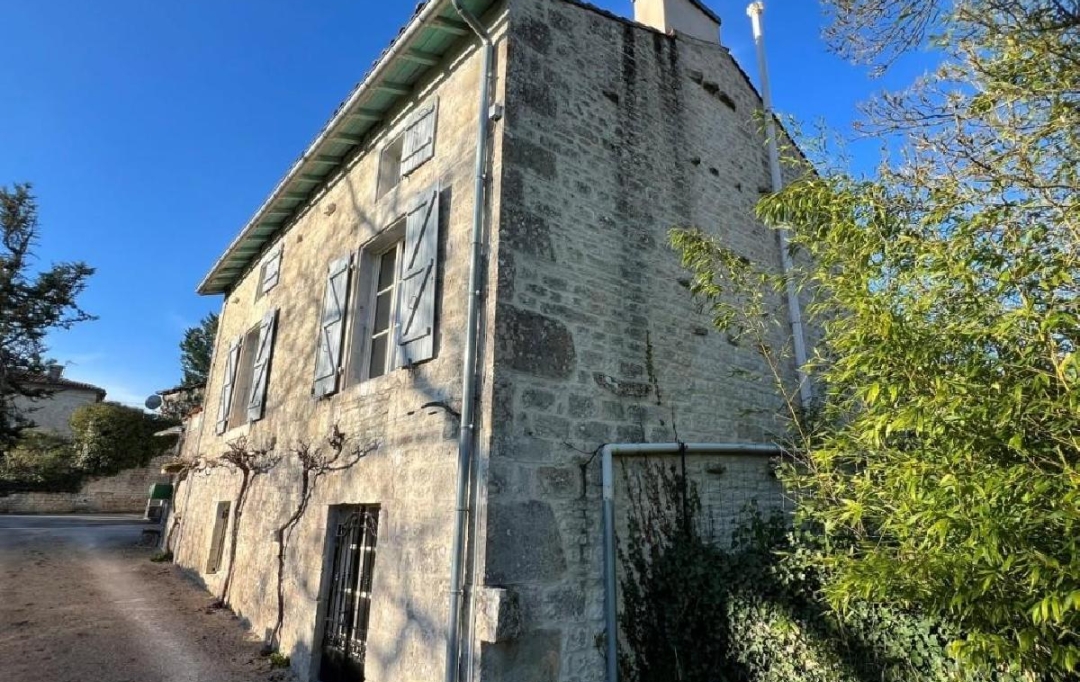 AGENCE TIC RUFFEC : Maison / Villa | MANSLE (16230) | 120 m2 | 158 500 € 