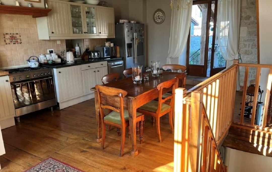 AGENCE TIC RUFFEC : Maison / Villa | MANSLE (16230) | 120 m2 | 158 500 € 