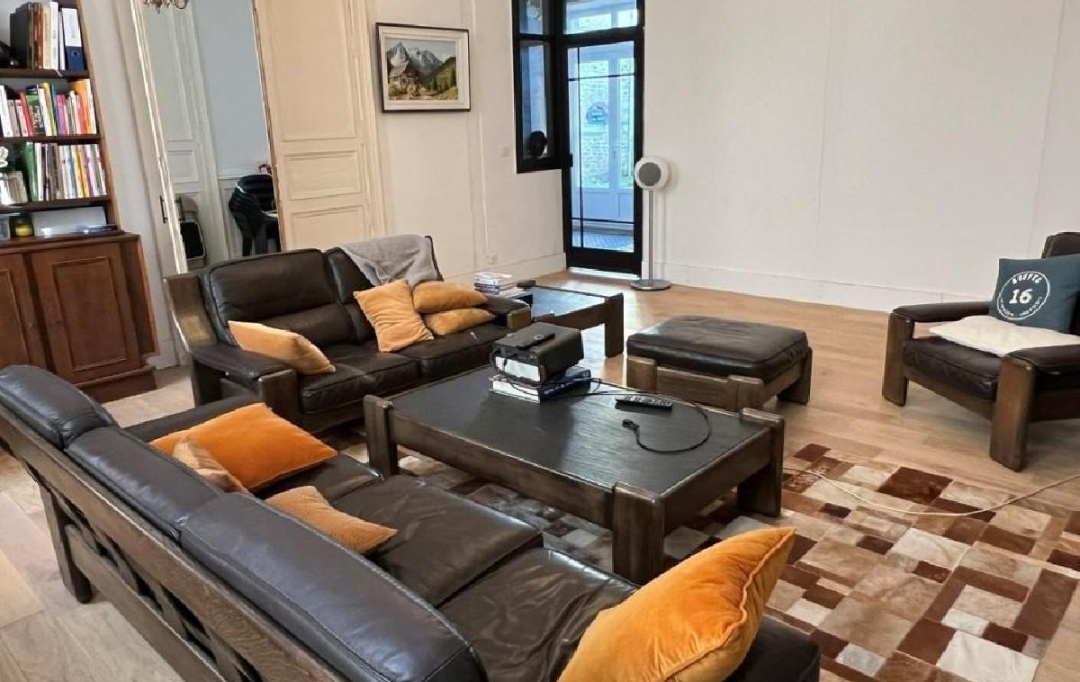 AGENCE TIC RUFFEC : Maison / Villa | RUFFEC (16700) | 455 m2 | 449 000 € 
