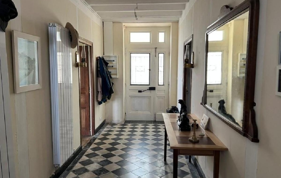 AGENCE TIC RUFFEC : Maison / Villa | RUFFEC (16700) | 187 m2 | 223 400 € 