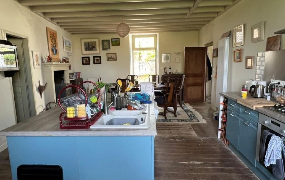 AGENCE TIC RUFFEC : Maison / Villa | RUFFEC (16700) | 187 m2 | 223 400 € 