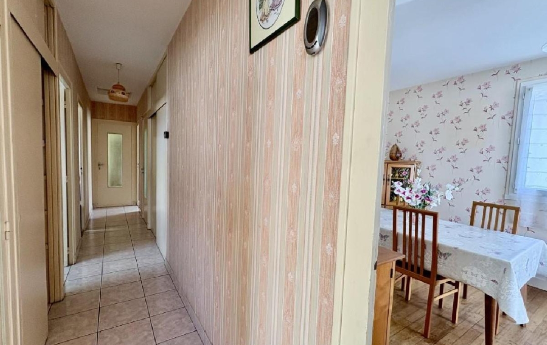 AGENCE TIC RUFFEC : Maison / Villa | RUFFEC (16700) | 85 m2 | 139 780 € 