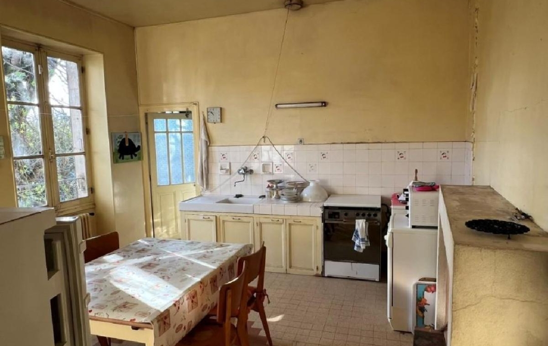 AGENCE TIC RUFFEC : Maison / Villa | RUFFEC (16700) | 173 m2 | 148 925 € 