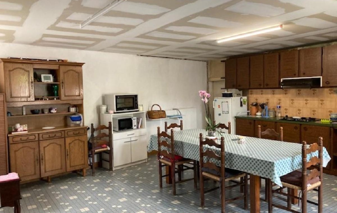 AGENCE TIC RUFFEC : Maison / Villa | RUFFEC (16700) | 116 m2 | 58 000 € 