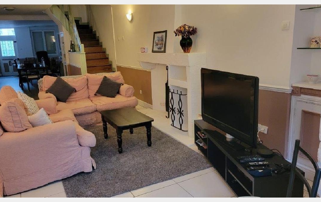 AGENCE TIC RUFFEC : House | RUFFEC (16700) | 127 m2 | 139 780 € 