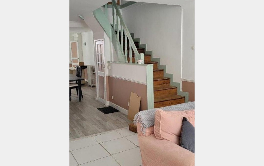 AGENCE TIC RUFFEC : House | RUFFEC (16700) | 127 m2 | 139 780 € 