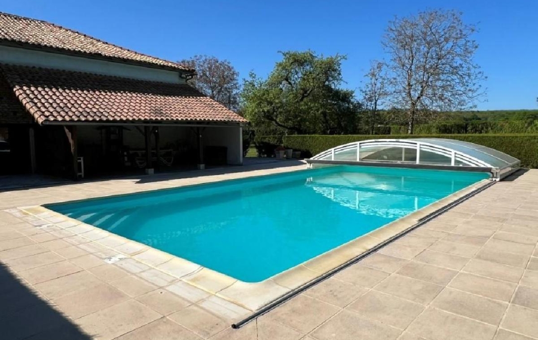 AGENCE TIC RUFFEC : Maison / Villa | SAUZE-VAUSSAIS (79190) | 293 m2 | 394 725 € 