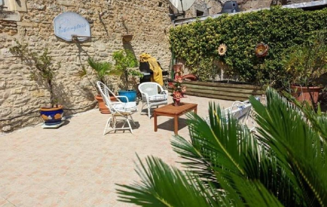 AGENCE TIC RUFFEC : Maison / Villa | RUFFEC (16700) | 212 m2 | 150 500 &euro; 