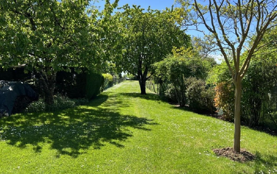 AGENCE TIC RUFFEC : Maison / Villa | CHEF-BOUTONNE (79110) | 147 m2 | 127 650 € 