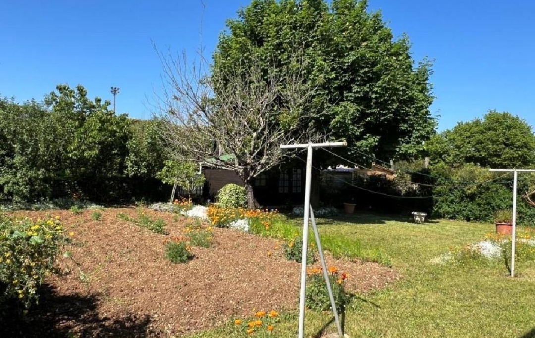 AGENCE TIC RUFFEC : Maison / Villa | RUFFEC (16700) | 131 m2 | 170 200 € 