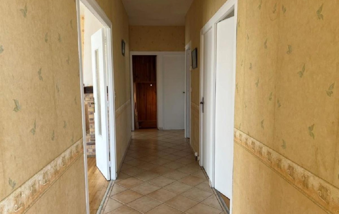 AGENCE TIC RUFFEC : Maison / Villa | RUFFEC (16700) | 131 m2 | 170 200 € 